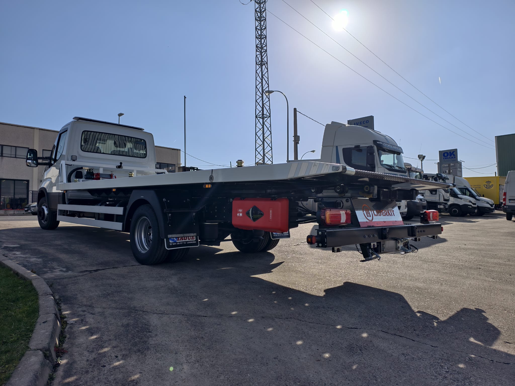 Iveco porta-vehiculos